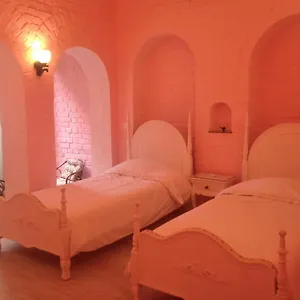 rose-heritage-home-b3-315-316-276-shivala-assi-varanasi.hotels-varanasi.com/